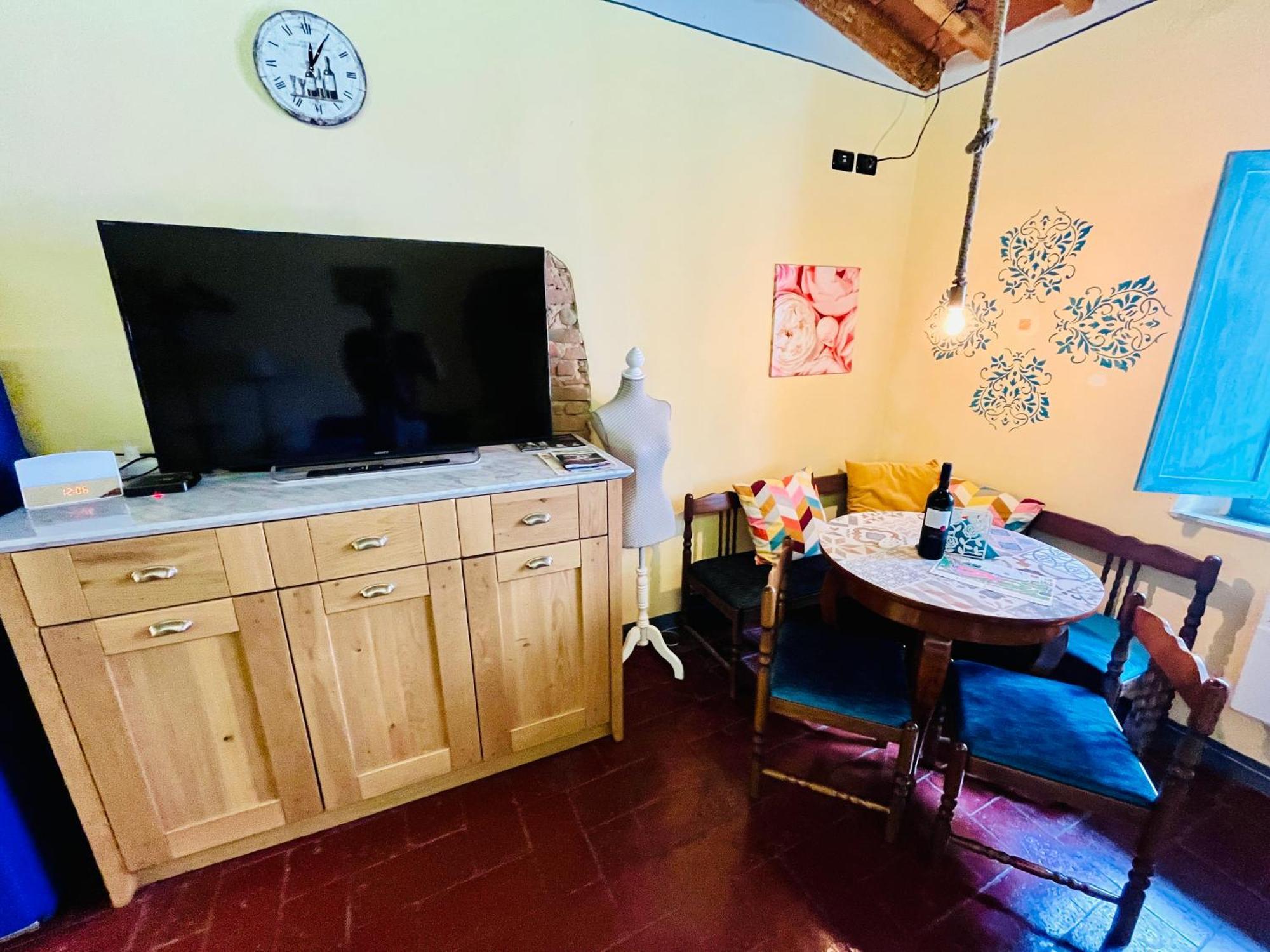 Turquoise Rose Apartment Peccioli Dış mekan fotoğraf